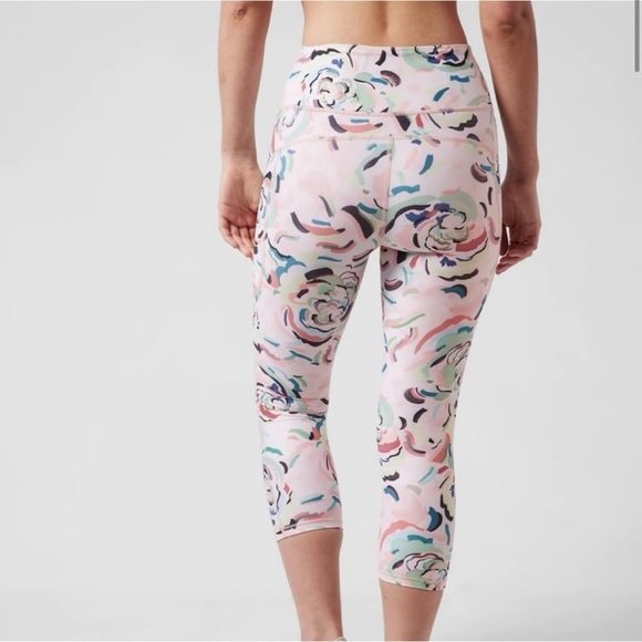 Athleta Pink Floral Patterned Plus Leggings SZ 3X NWT - Picture 3 of 8